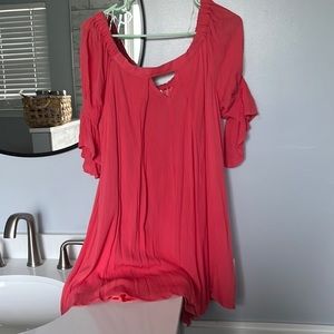 Umgee coral flowy tunic top